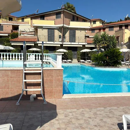 Holihome Vascello B25 *