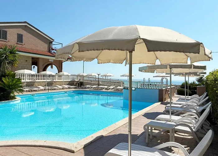 Holihome Vascello B25 アパート