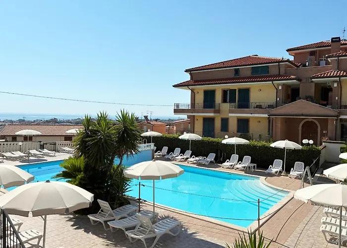 Holihome Vascello B25 アパート