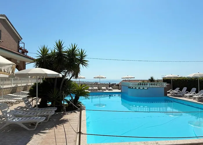 アパート Holihome Vascello B25 トルトレート