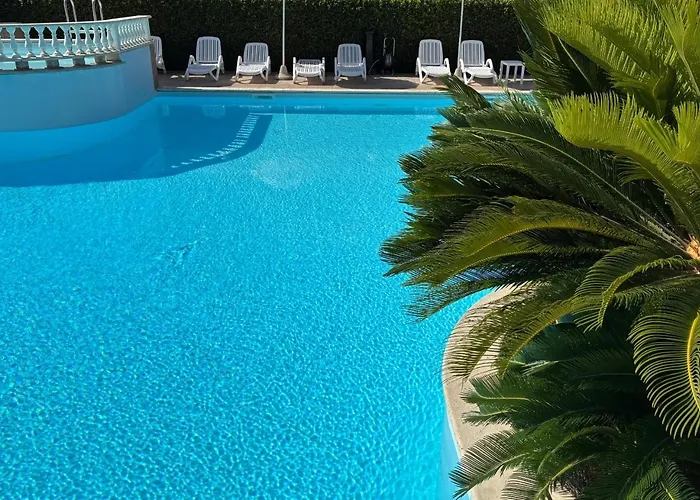 Holihome Vascello B25 アパート トルトレート